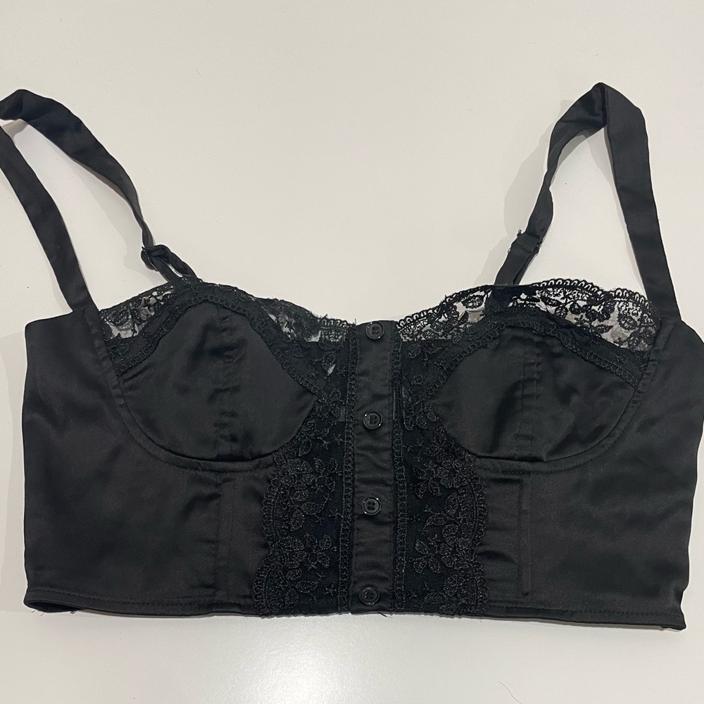 Princess poly top size 6 black